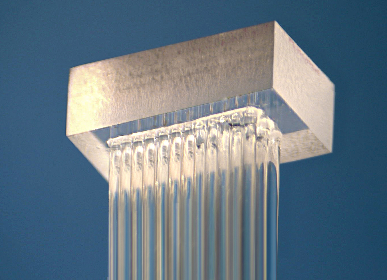 2D-Fiber Array (FA) assemblies